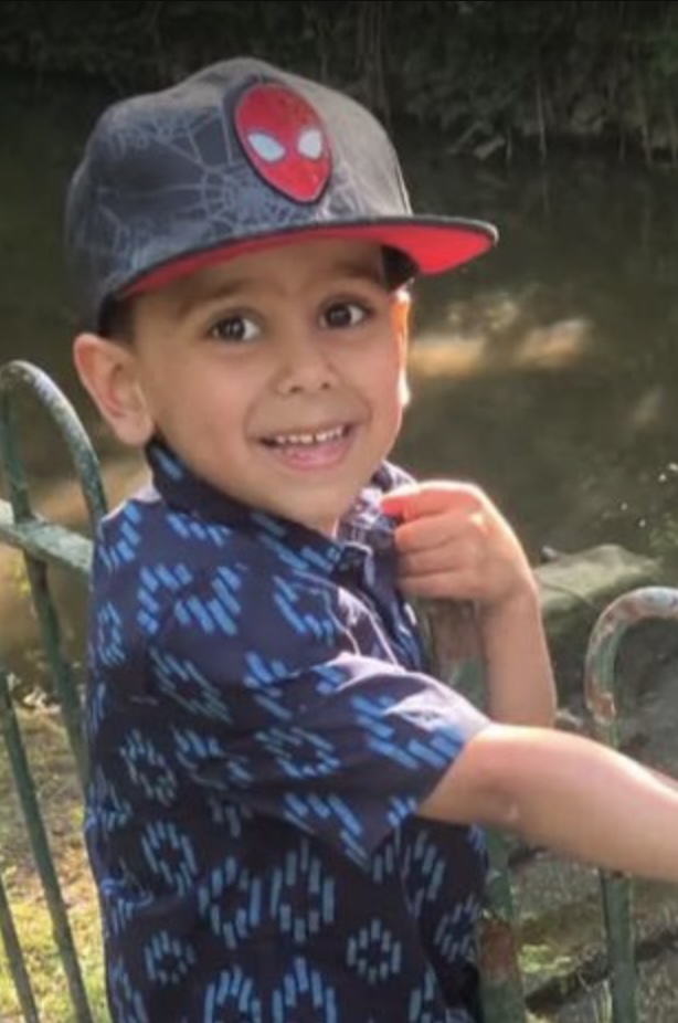 英國一名5歲男童送院多次被拒最終器官衰竭身亡。