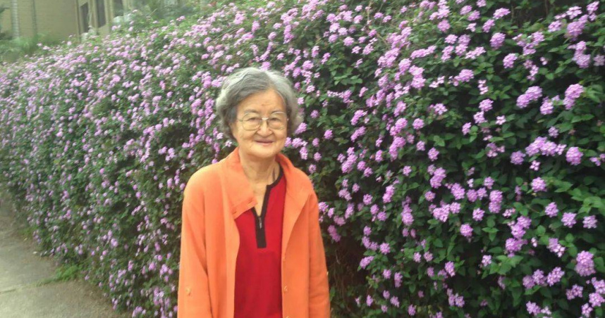 84歲婆婆李寶蘭捐贈遺體成「無言老師」。