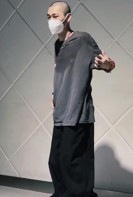 不少人都為這個32歲的舞蹈家感到可惜。