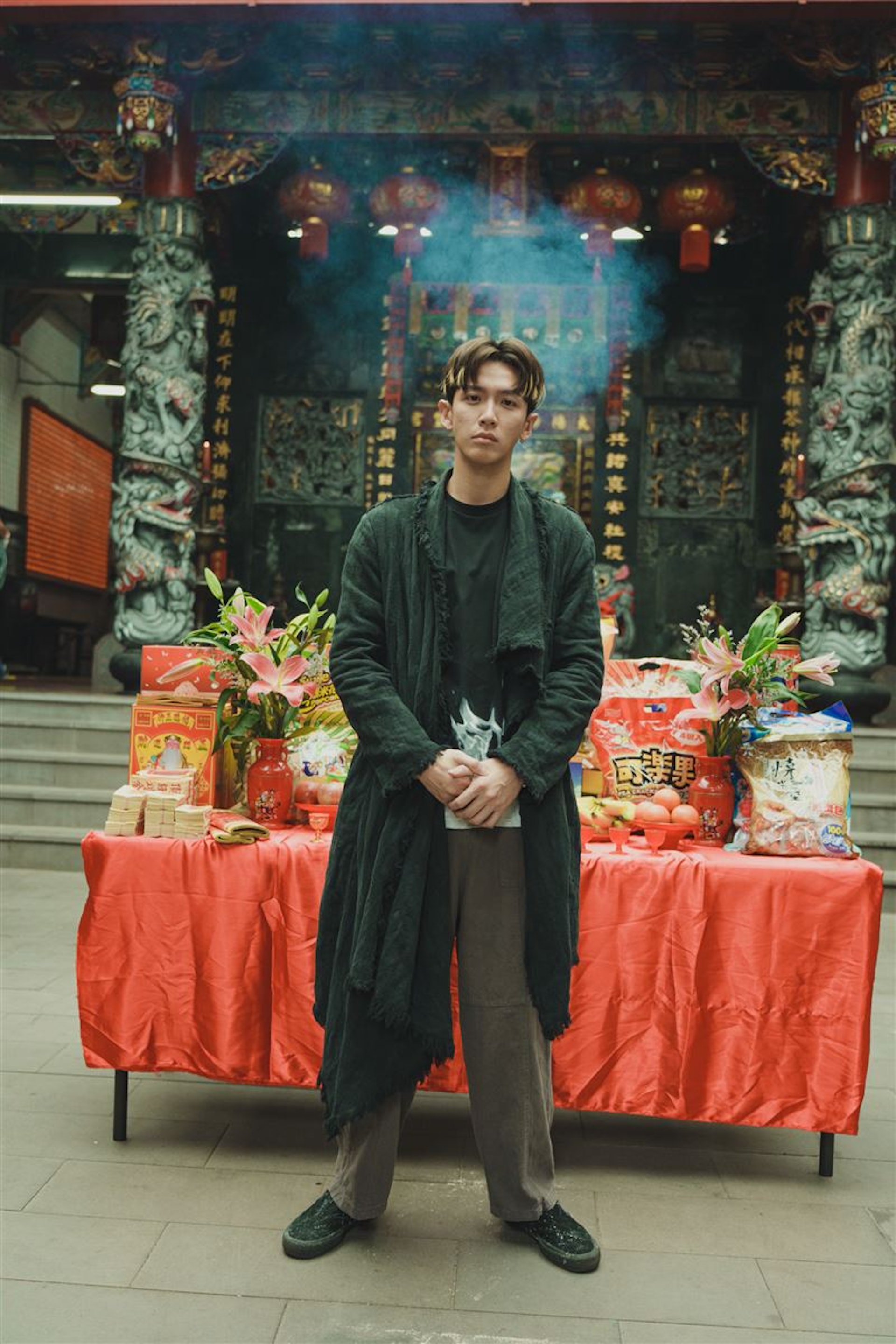 Netflix奇幻影集《乩身》劇照。