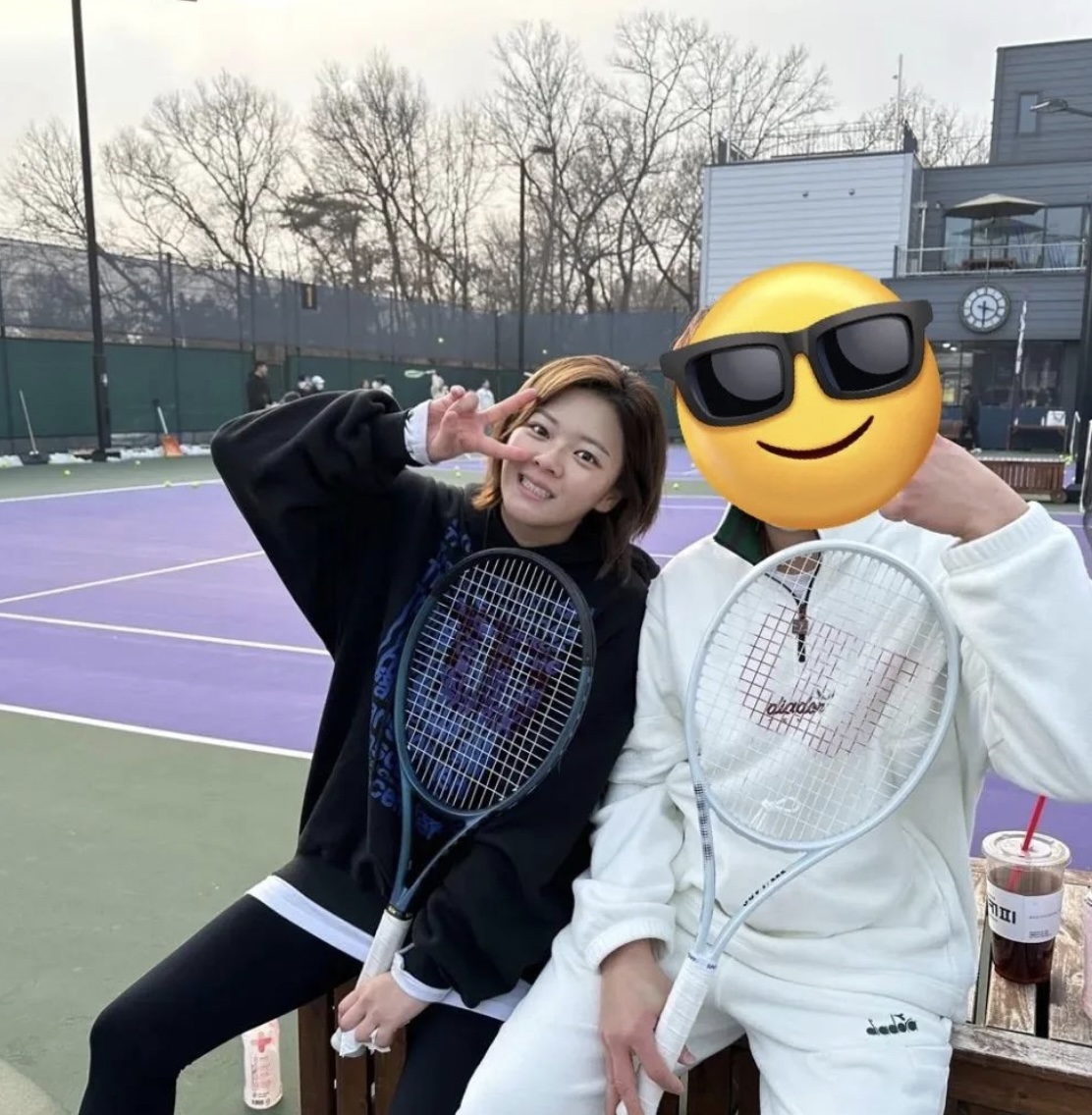 比以往開朗自信許多!