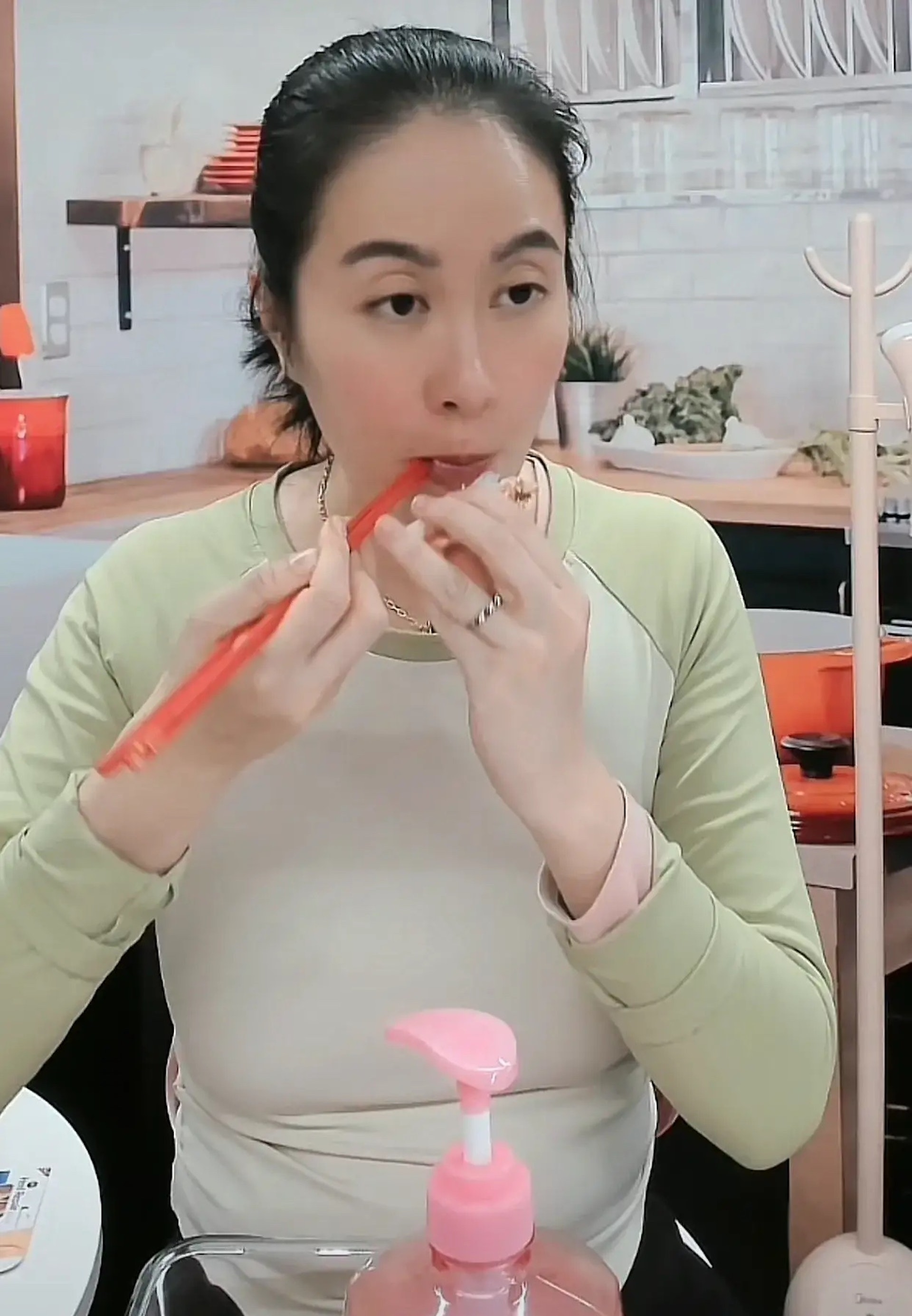 徹底放飛自我。