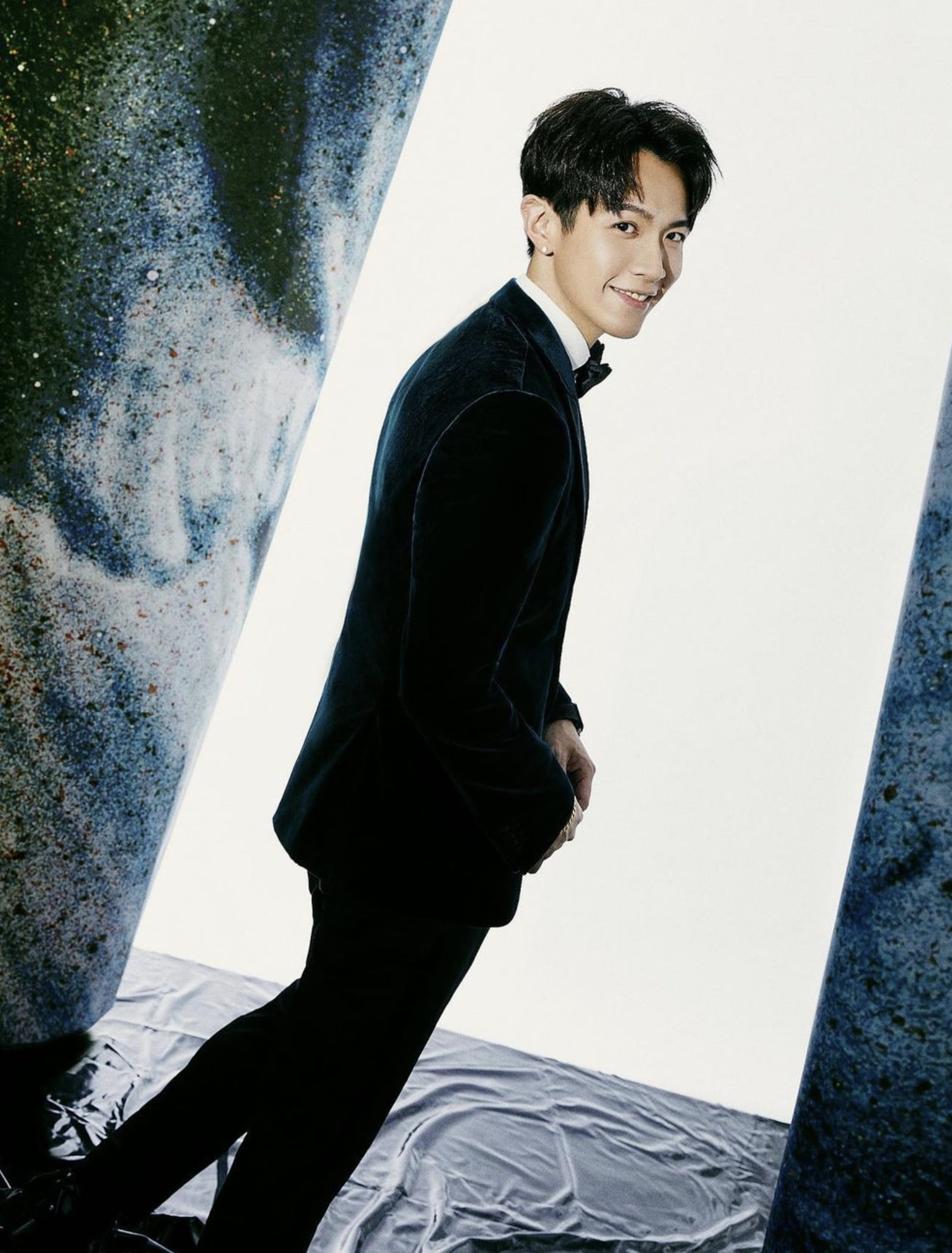 藝人柯震東主演的奇幻影集「乩身」去年11月在基隆開鏡,近期卻發生無人機拍攝意外。