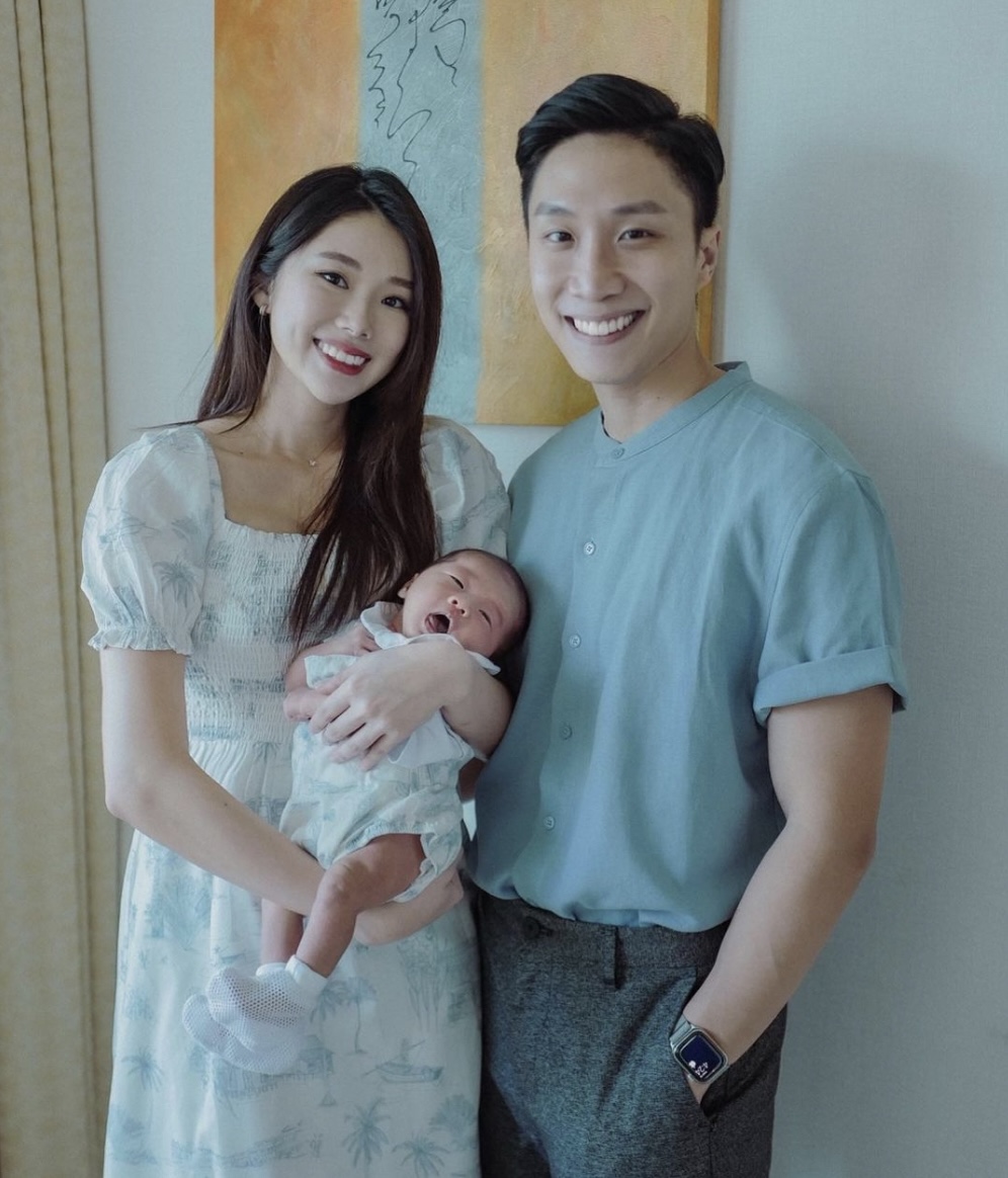 老公透露,太太帶妝整整30個小時。