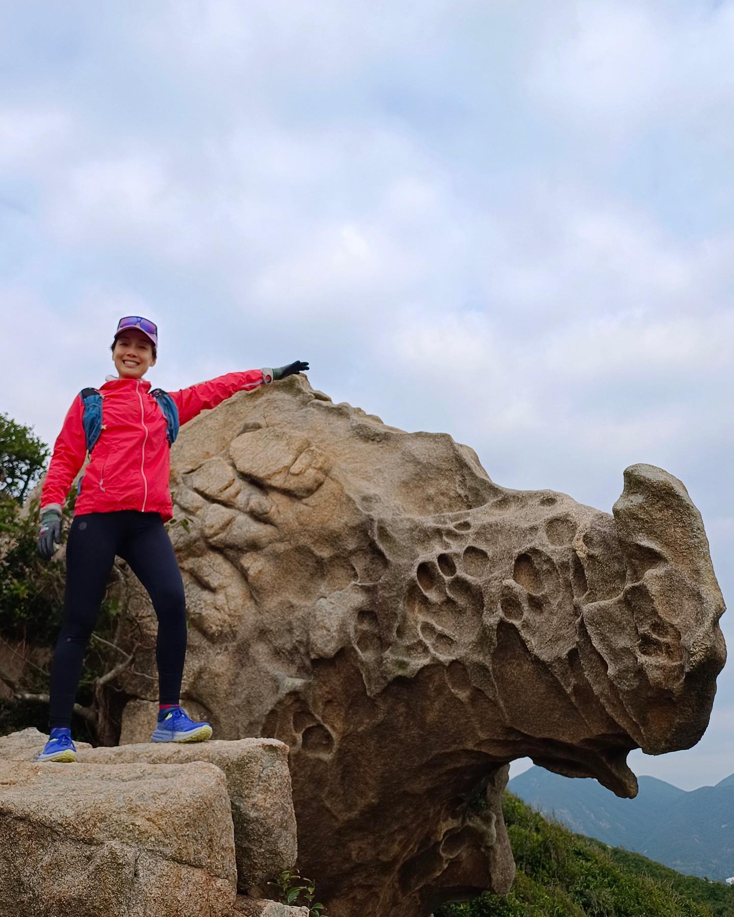 江美儀非常熱衷於行山運動。