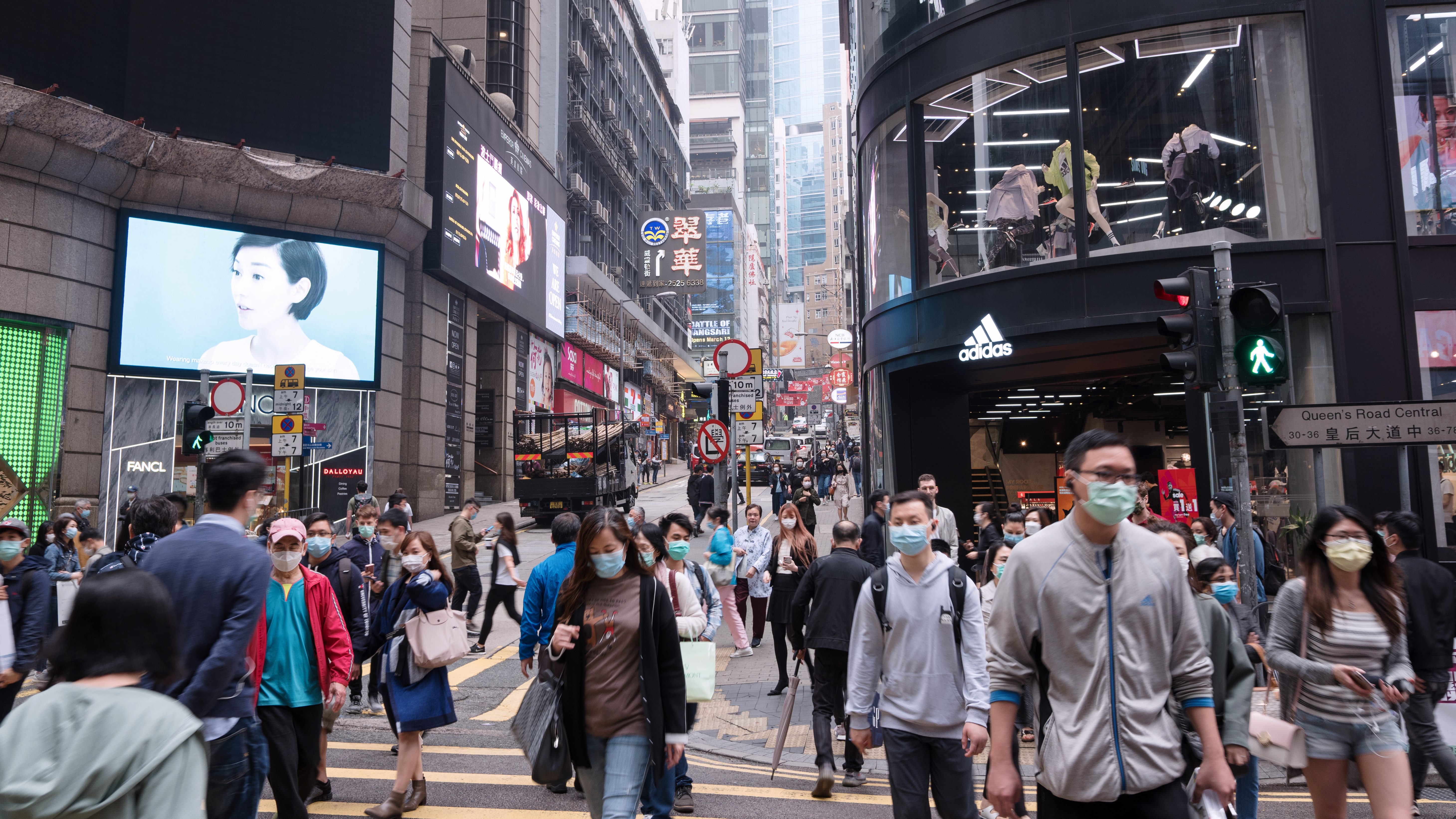 本港正邁向復常,近日新冠確診數字持續下降。