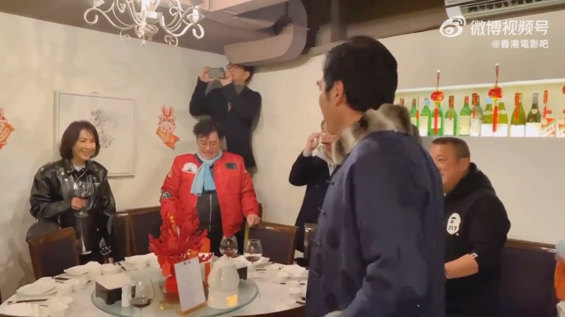 圈中一眾好友為他慶生,當中有不少大咖明星。