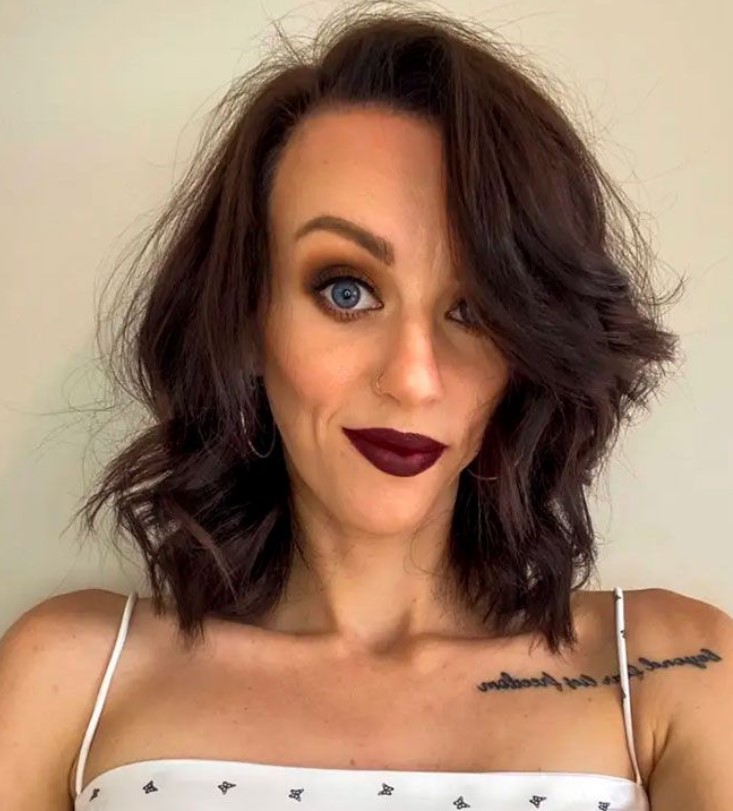 18歲初體驗的經歷對她來説非常的不順利，但她卻以為是自己的還未準備好一切