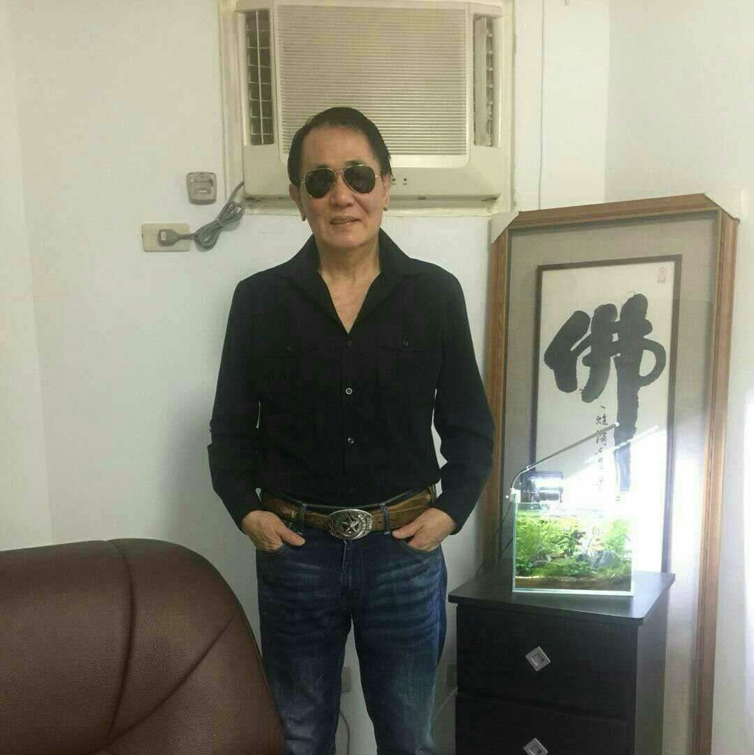 向雲鵬於2月14日下午三點宣布離世。