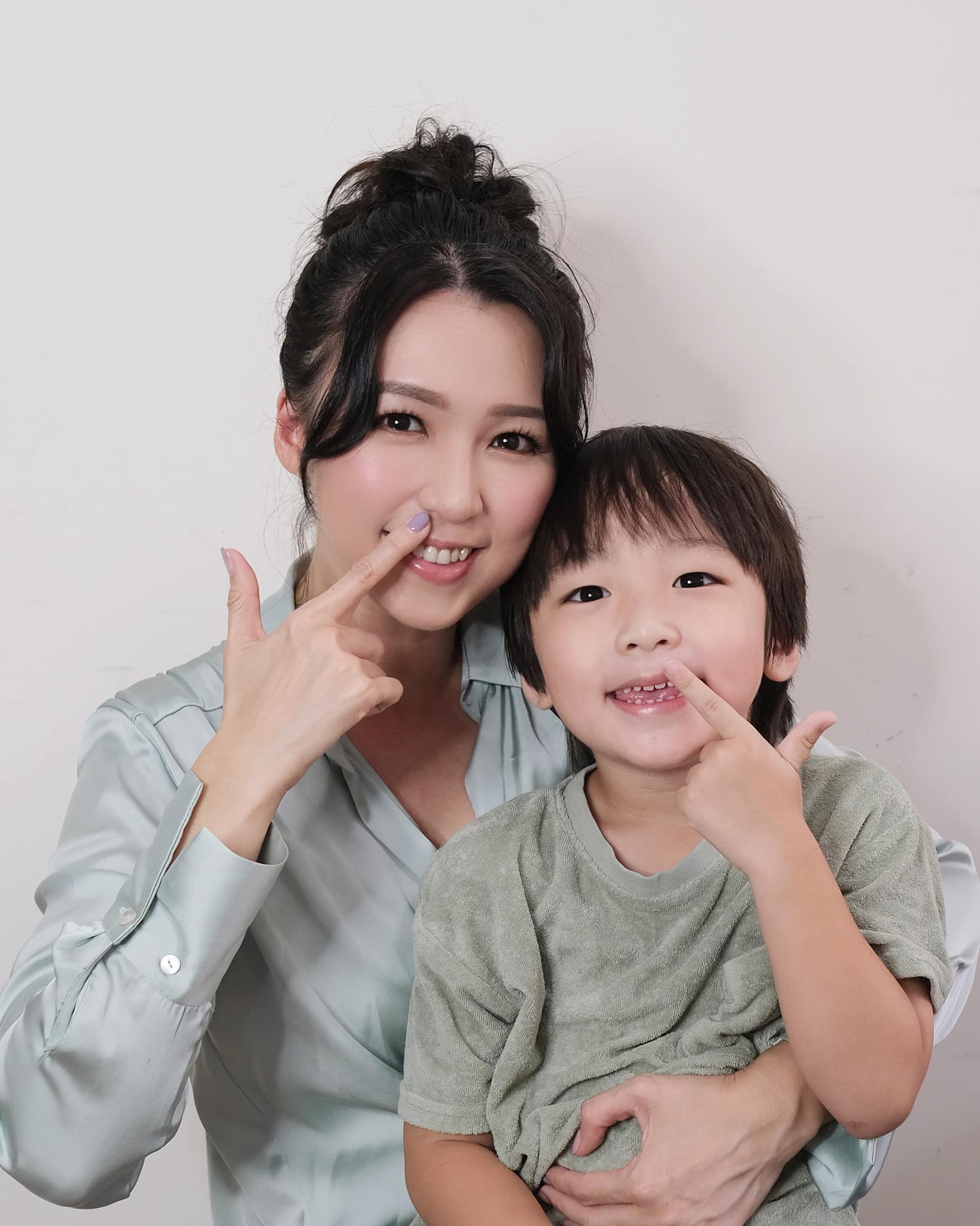 阿雪慶幸自己已經過了第一關！