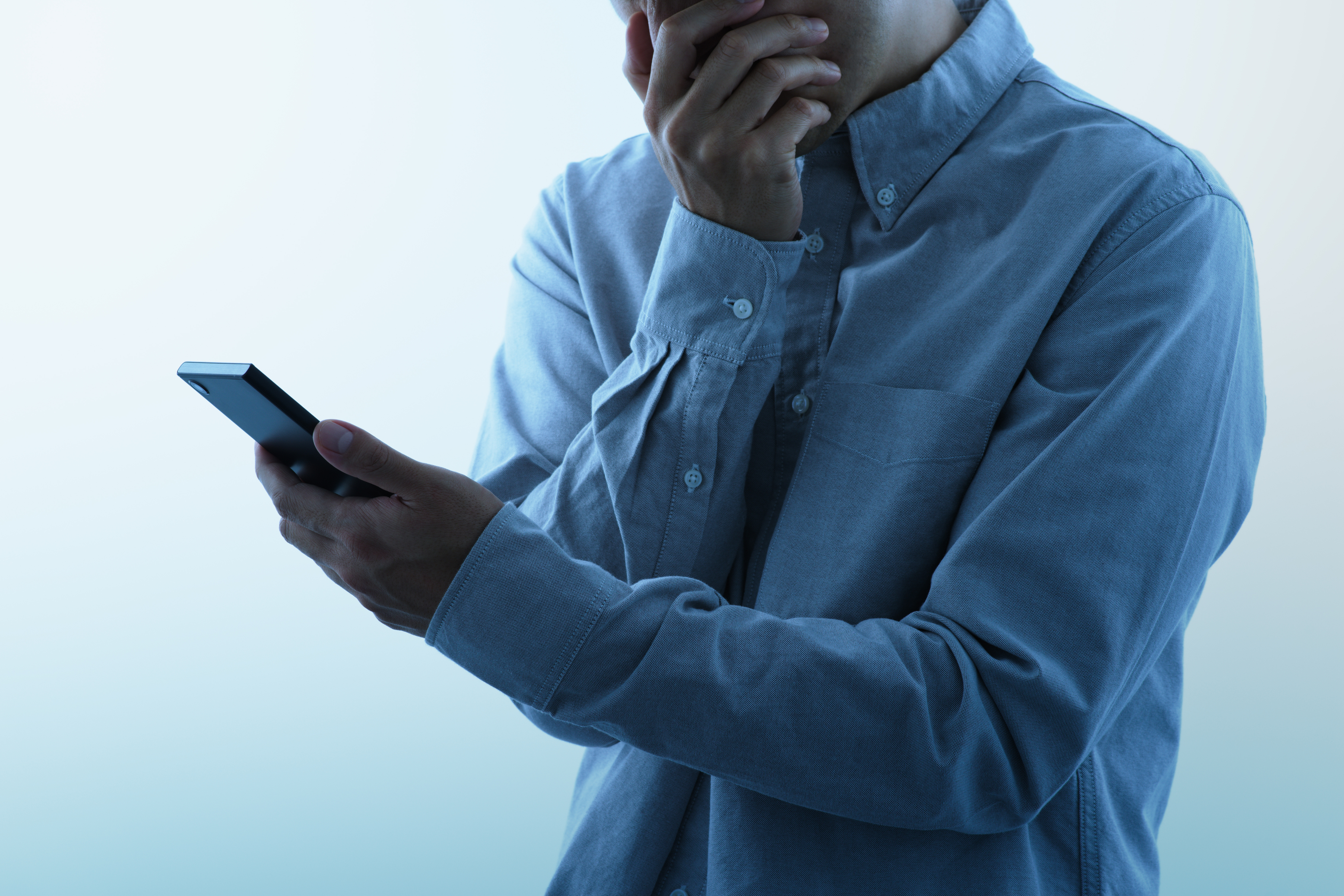 男子向張女士表示患上肺癌,而且是晚期階段,急需醫療費進行器官移植。(示意圖 非當事人)