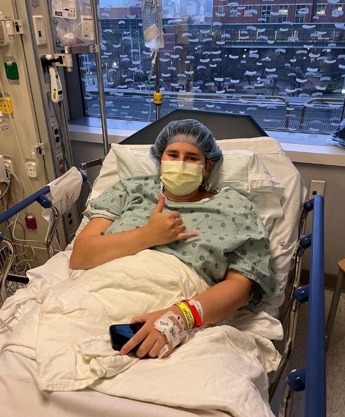 沒想到竟被醫生告知這是極罕見的「甲下黑色素瘤」。