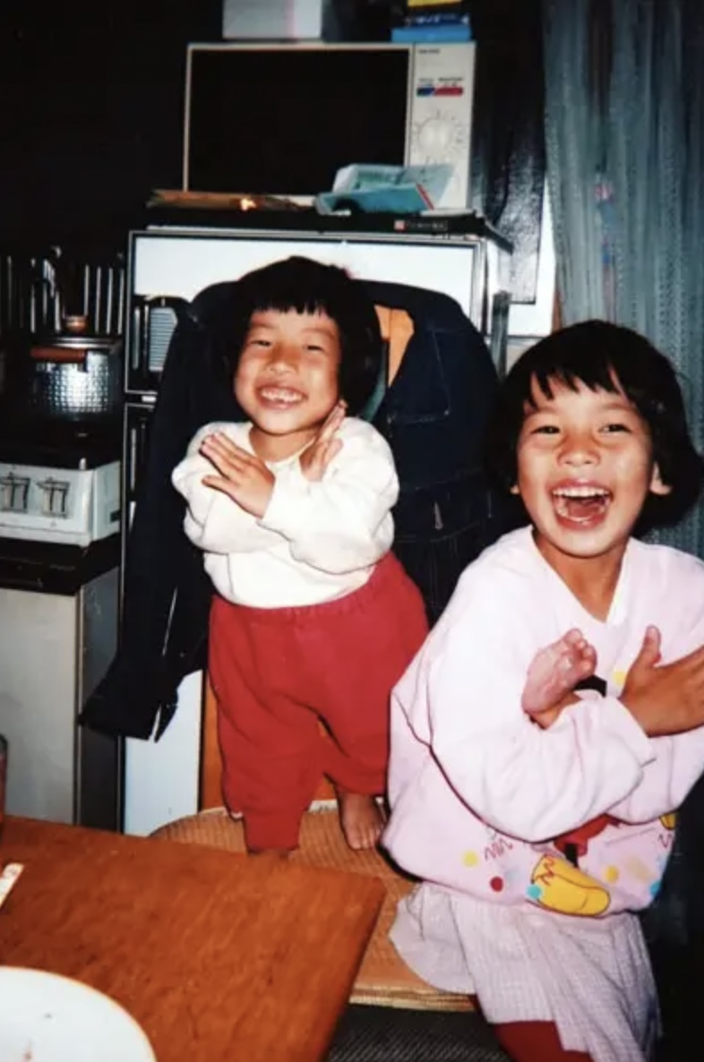 妹妹美智惠因患上「侏儒症」導致軟骨發育不全。