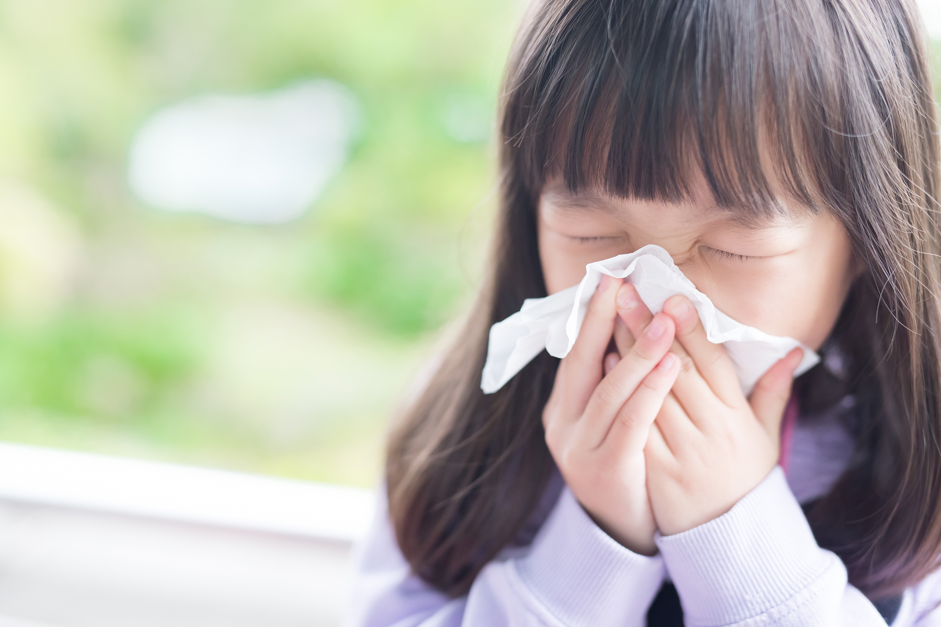 鴨脷洲有幼兒中心17名小童及3名職員,感染上呼吸道疾病,出現發燒、咳嗽、喉嚨痛等,當中3人更需入院治療。