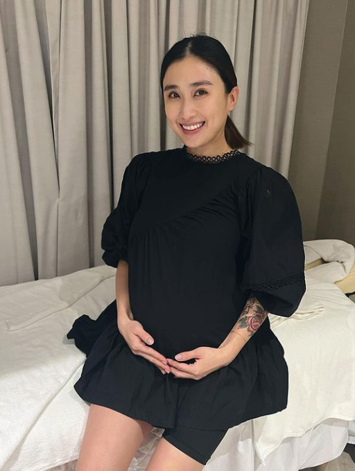 醫生表示其實她不開1度都已經極痛,但是生產時宮頸必須開到至少10度才算是安全。