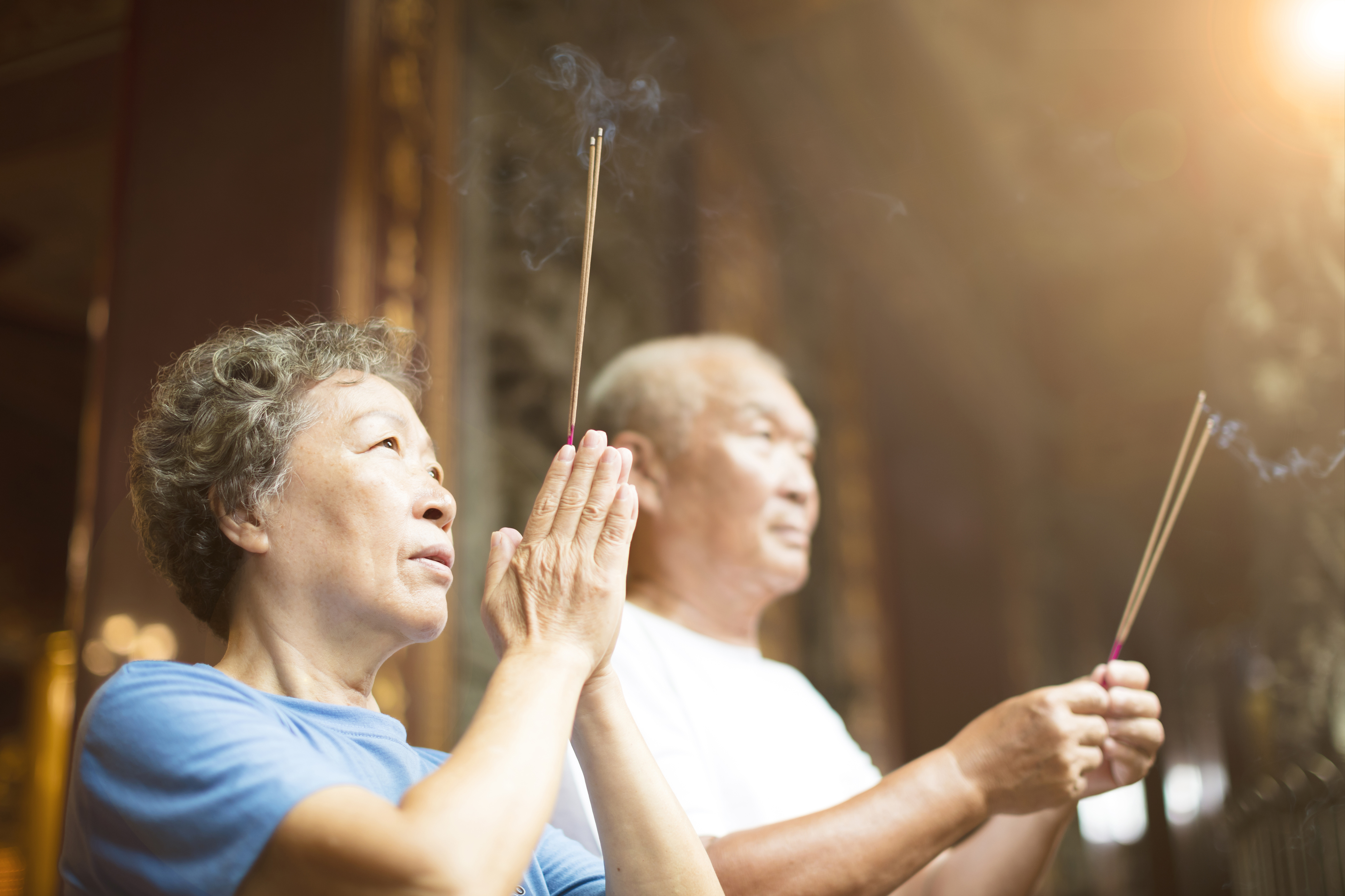 易忽略的居家風險因素:燒香。