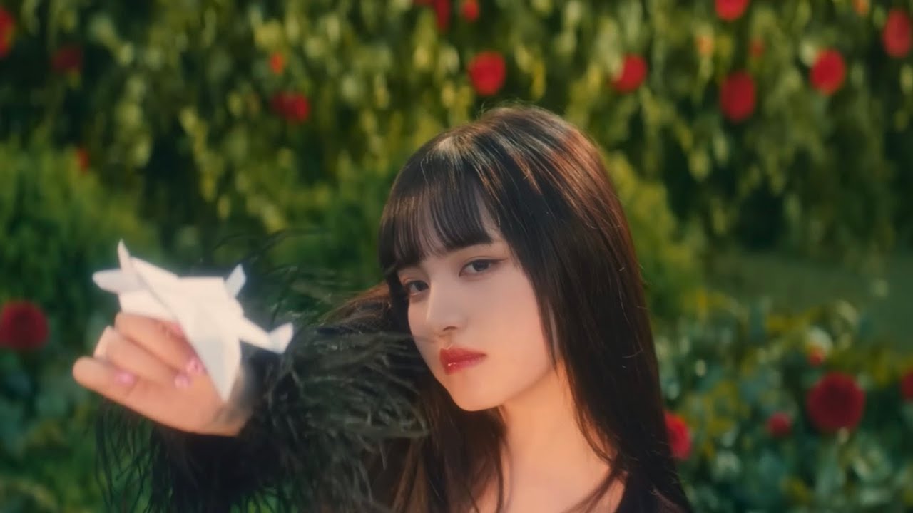 IVE新曲MV中Liz只出現6秒惹網心痛。