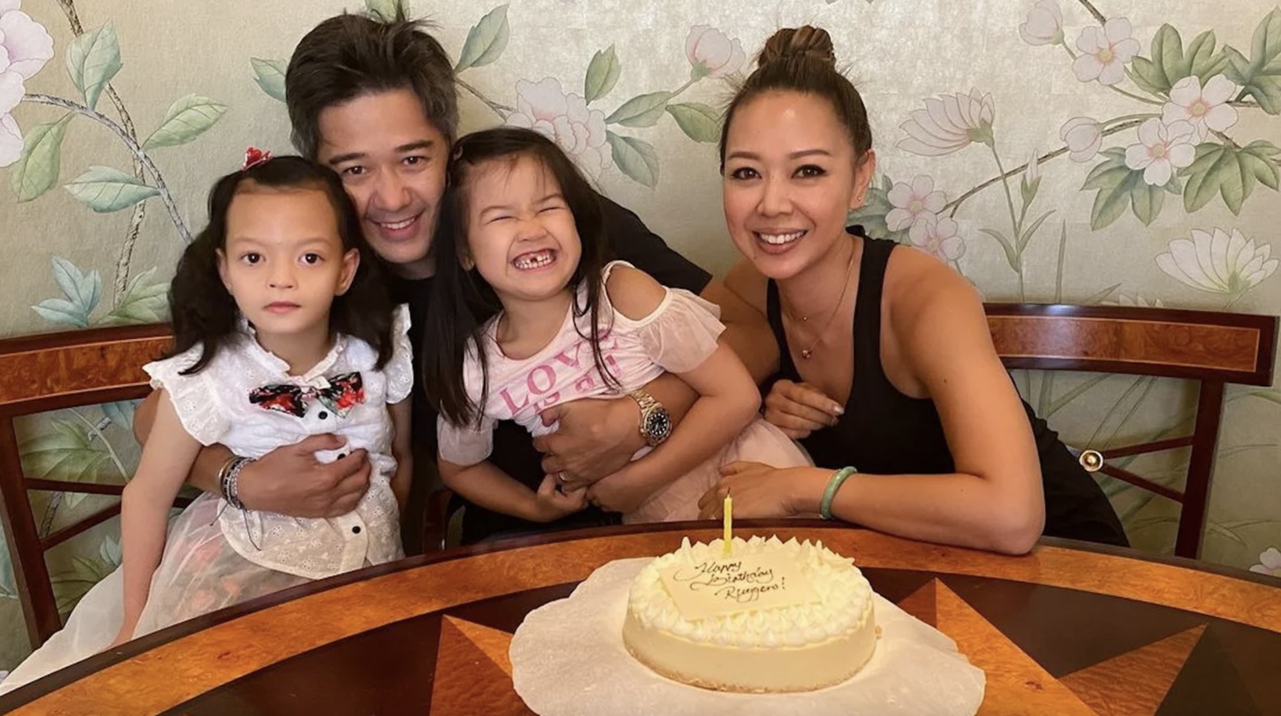 大女兒患有罕有病,能一步步走到12歲,全靠全家的耐心與愛心。