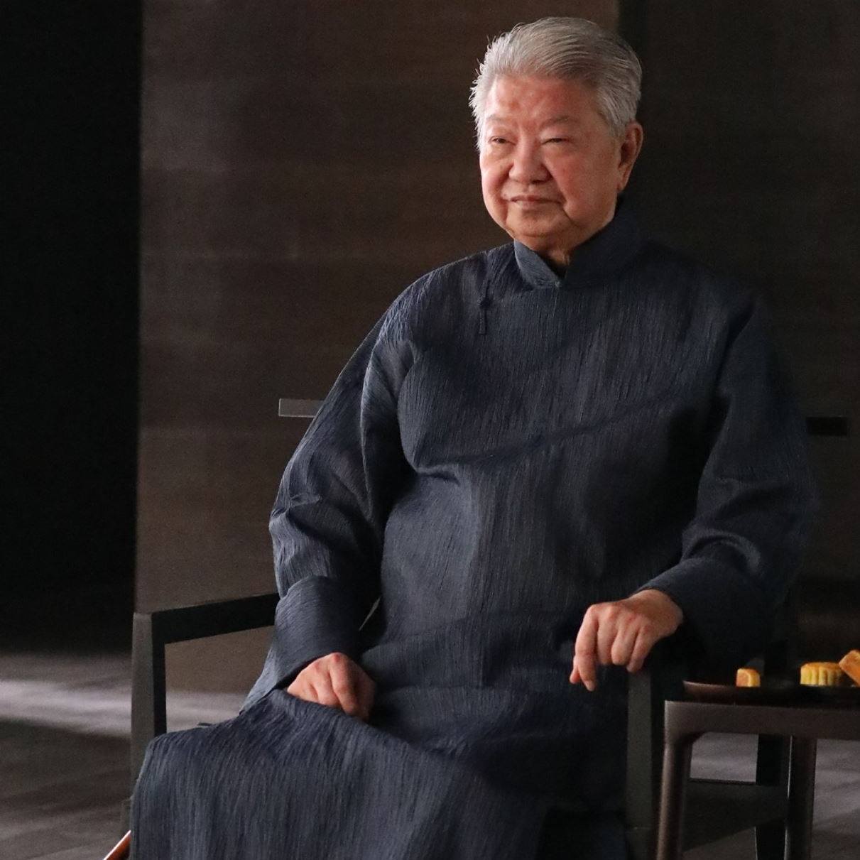 現年81歲的蔡澜日前抱恙入院!