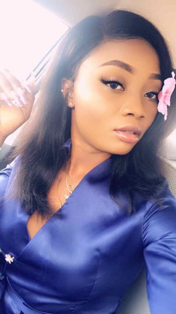 原本計畫與小42歲的年輕女友馬爾克斯結婚，但後來因健康因素取消婚禮。