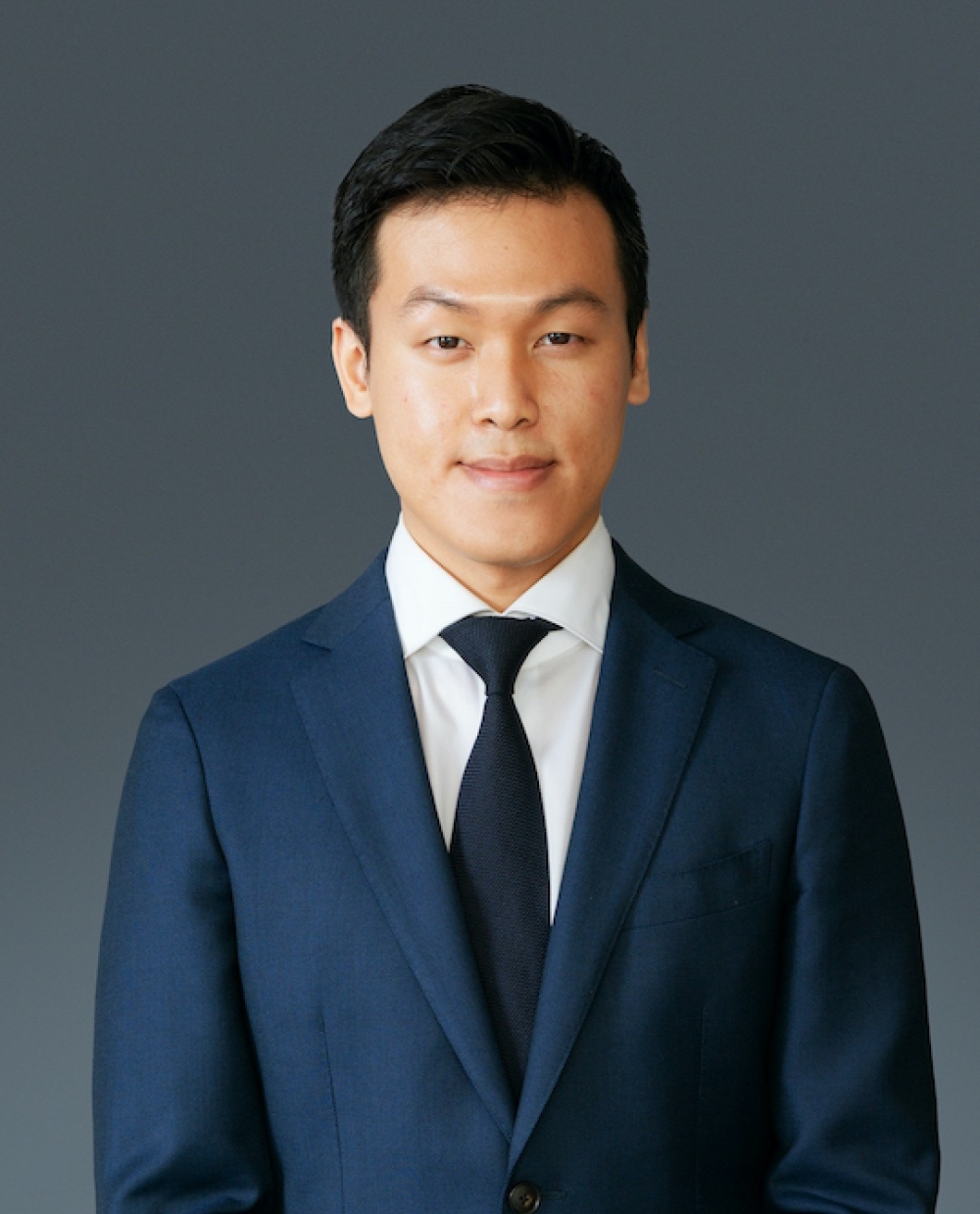 註冊中醫師關証顥表示,以上建議僅供參考,如咳嗽症狀持續加重或有其他不適,建議及時就診並根據醫師的建議進行治療。