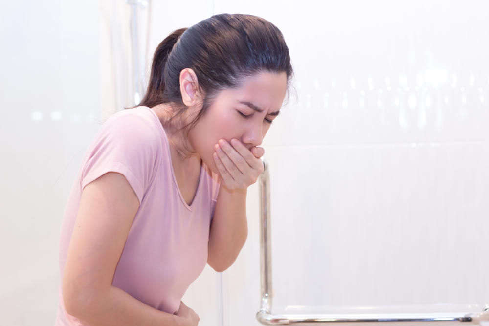 多人食用後出現頭暈、腹痛、嘔吐等症狀。
