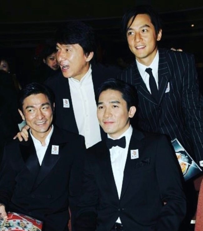 網民紛紛感嘆歲月不饒人，對這位當年風靡全球、360度無死角的昔日男神外貌表示驚訝。