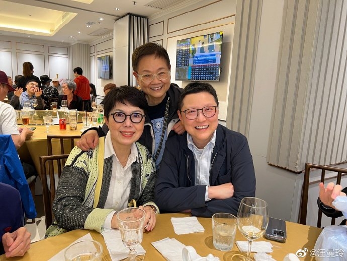 神隱多時的關菊英近日現身圈中友人飯局。