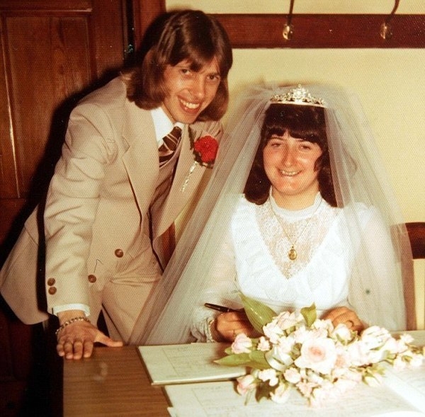 羅恩與第三任妻子。