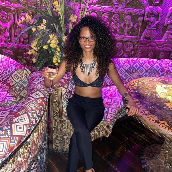 Timon因愛上源自非洲安哥拉的舞蹈「基桑巴舞」而決定前往非洲安哥拉學習舞蹈。