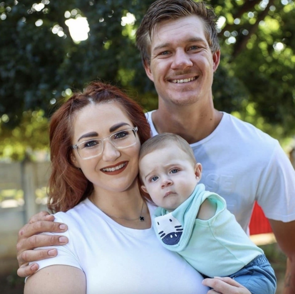 夫妻倆直言不後悔自己的決定,並稱「兒子是我們收到最好的禮物。」