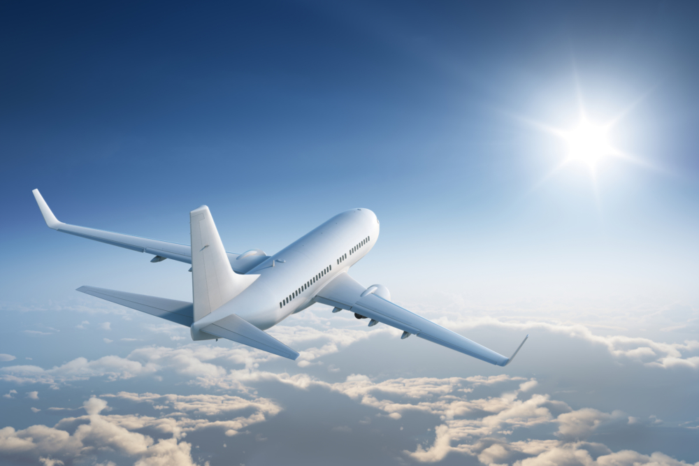內地一名年輕女子在乘搭飛機時,因拒絕與鄰座大媽調換靠窗座位,而遭大媽道德綁架和言語侮辱。