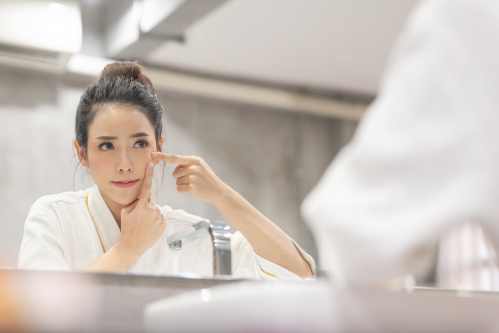 子宮經絡功能的失調可導致多種婦科問題,進而對皮膚的健康和斑點形成產生影響。