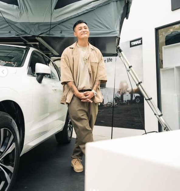 余文樂說:我有發現我是越來越不習慣在公眾場合出現,我剛剛也有一點點沒有很習慣。