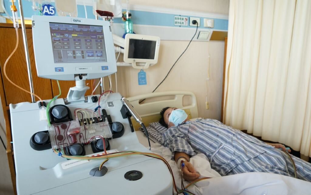 曹署風於近日成功捐贈200毫升造血幹細胞，救治兩名患有罕見疾病的雙胞胎。