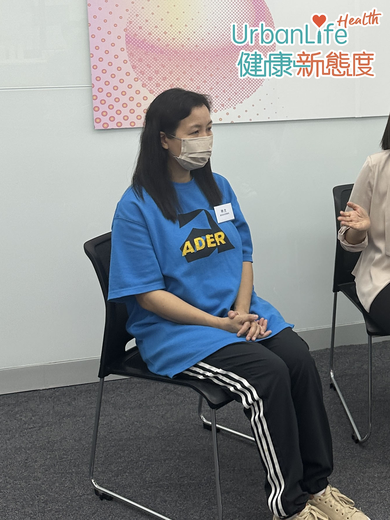 林太的兒子Harry今年17歲,自小已有濕疹,但情況並不嚴重,直至2022年5月突然濕疹大爆發,全身像「燒豬」般又紅又癢。