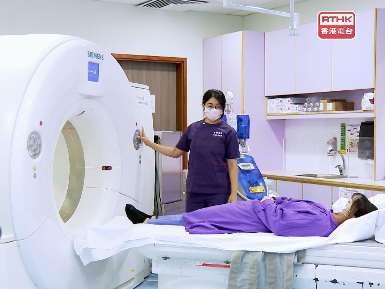 醫管局今年度重推為期兩年的海外培訓資助計劃，全額資助具備理科背景的人士前往英國進修3年。