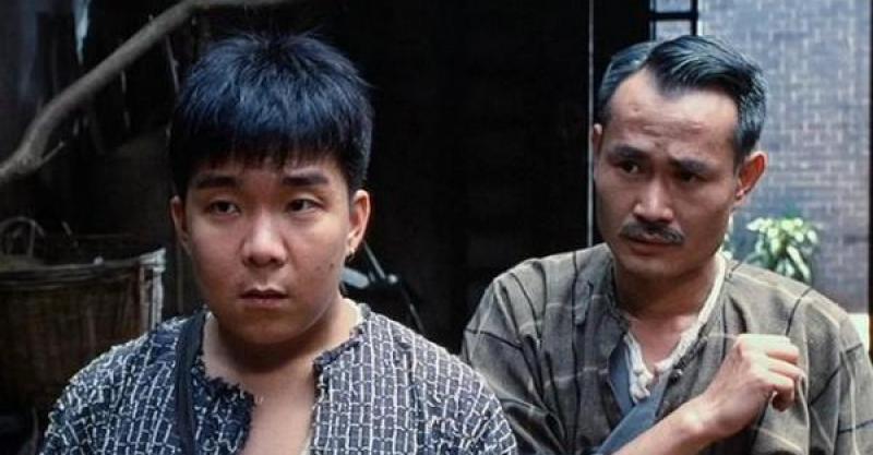 年僅10歲的他參演了《風塵客》成為出道作品,其後代表作有《鬼咬鬼》、《鬼賭鬼》、《殭屍道長》等。