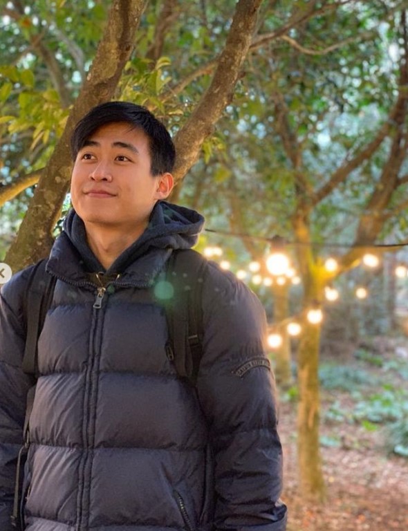 Gabriel在個人社交平台上分享自己曾試過服藥輕生,幸得後來被親友發現,及時成功搶救,救回一命。