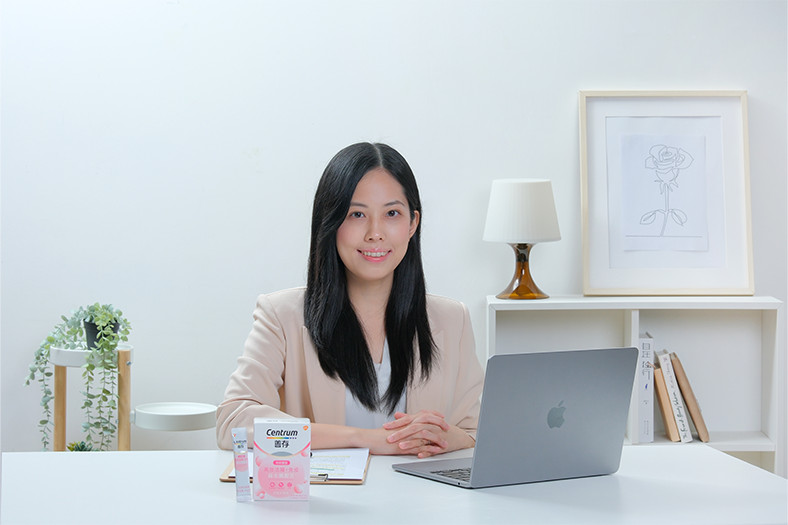 營養師曾美慧個人較喜歡無添加蔗糖及沖劑版本的益生菌，她提醒大家，食用益生菌時，記得用37度以下的水或其他流質飲品泡，以免高溫將活菌殺死。