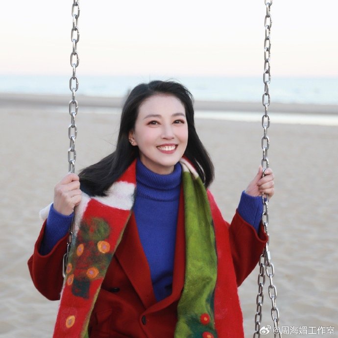 周海瑩也通過聲明指出妹妹周海媚是因為突發心臟病而猝死。