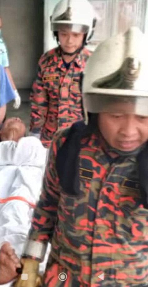 雖然老人哀求放棄施救，但無論如何作為一名救護人員，事主依然把老人送至醫院治療。