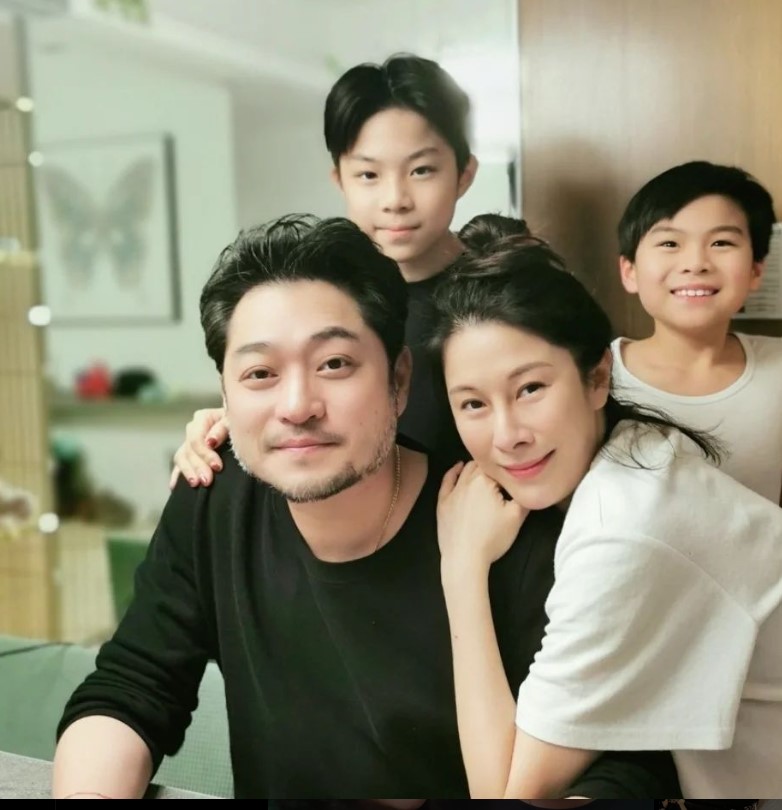 黎淑賢還曾與家人發短訊告別,丈夫更是收到「來生再見」的Whatsapp短訊。