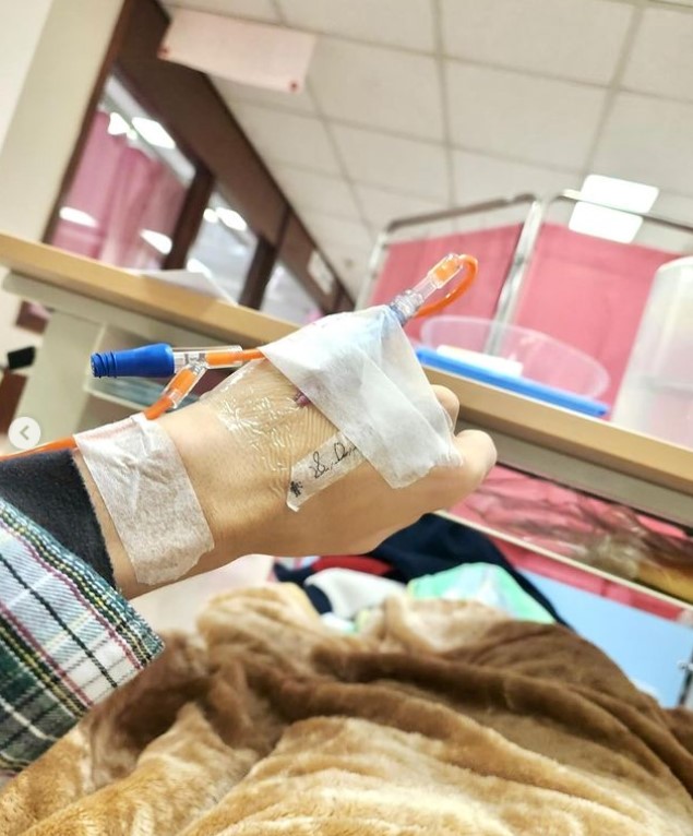 Koba已經全面停工兩個月，並開始化療的療程。