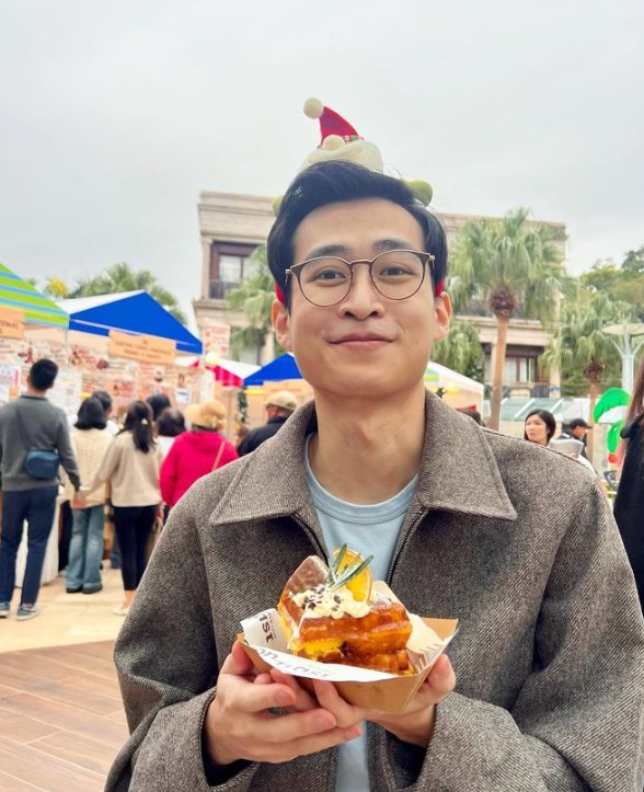 坦言自己會創作這首RAP的目的是為了不想讓親友傷心難過。