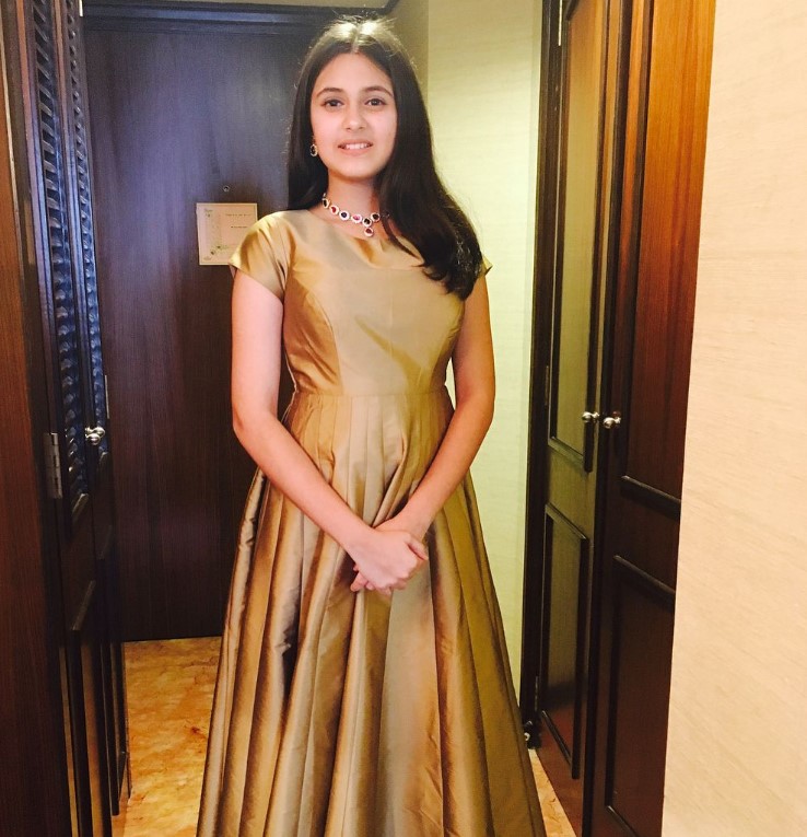 Suhani在去年12月尾手部開始出現腫脹症狀，隨後症狀就逐漸擴散至全身，即使多次求醫仍未能查出確切病因。