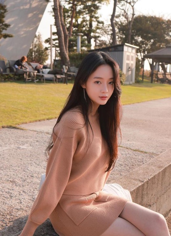 最終，她認為自己必須要有一段時間來自我恢復，同時也是為了將來能夠更長久的經營YouTube而作出的決定。