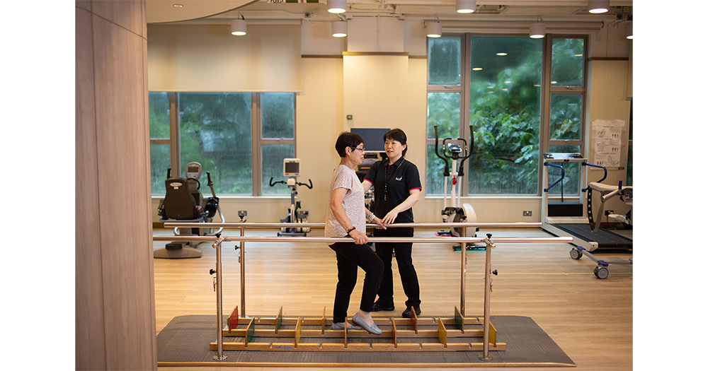 「雋康天地」的復康中心，配備先進樂齡科技，致力協助長者重塑身體機能。