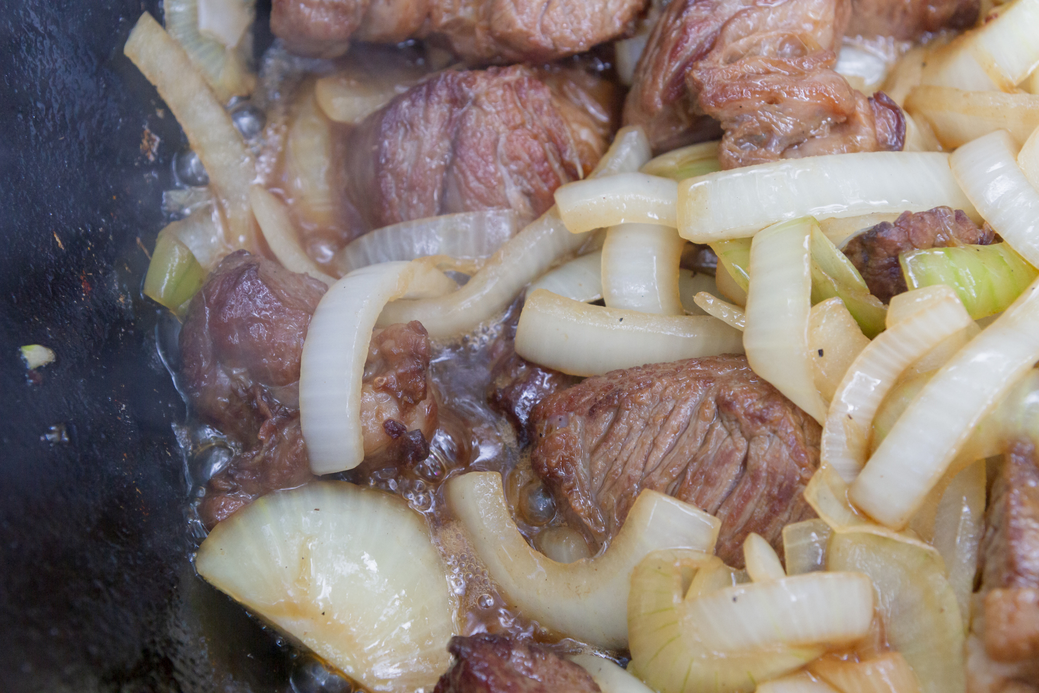 洋葱炒牛肉食譜