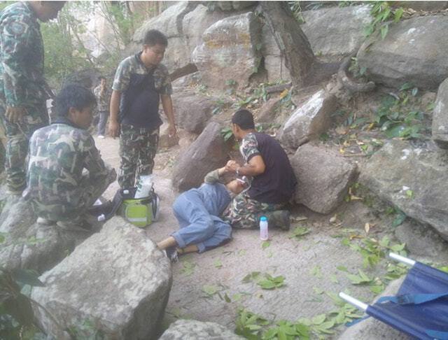 王暖暖全身有17處骨折,恐會癱瘓,雖然當時成功保住胎兒,但在治療期間需接受藥物治療,恐會影響孩子發展,最終她在懷孕5個半月時接受終止懷孕手術。
